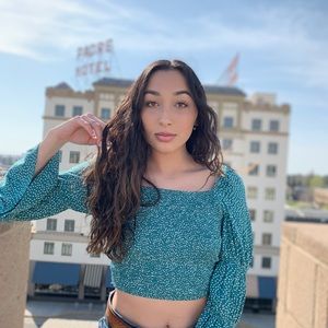 Meet your Posher, Grace